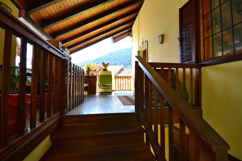 B&B La Tana Dell'Orso - Die Baerenhoehle カステッロ・ディ・フィエンメ 部屋 写真