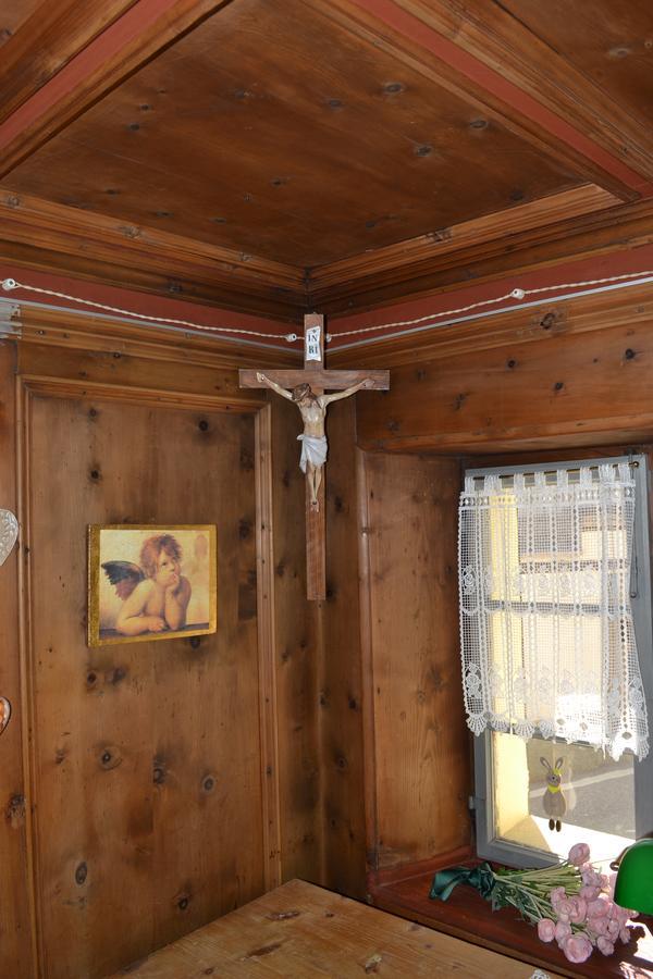 B&B La Tana Dell'Orso - Die Baerenhoehle カステッロ・ディ・フィエンメ エクステリア 写真